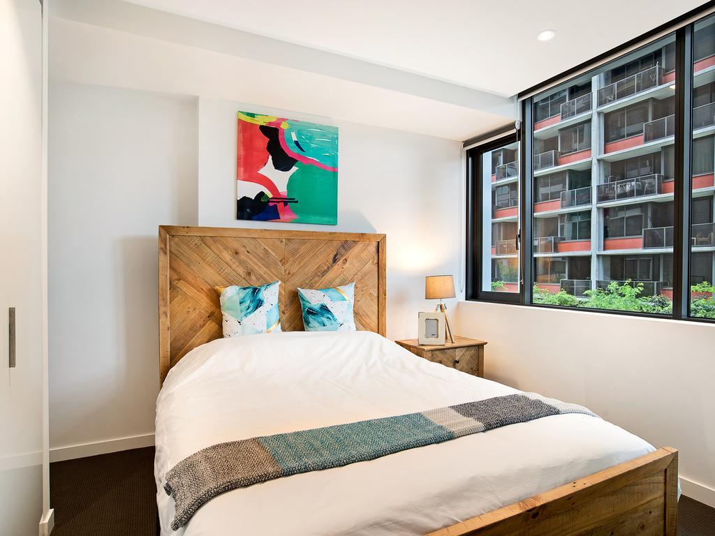 Manhattan Apartment Rose Lane Melbourne Exterior photo