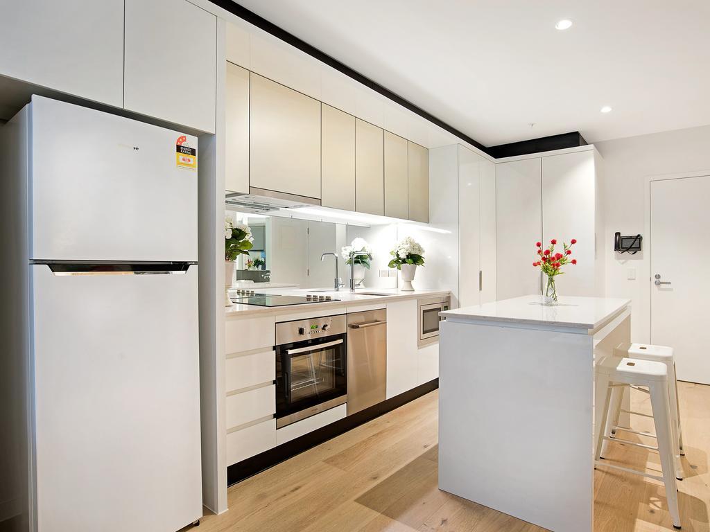 Manhattan Apartment Rose Lane Melbourne Exterior photo